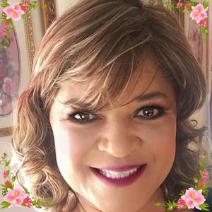 Meet your Posher, Carol